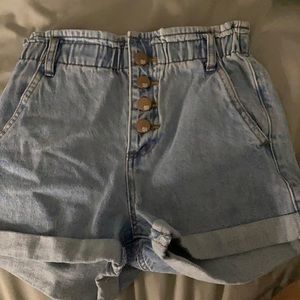 paper bag shorts worn once in very good condition